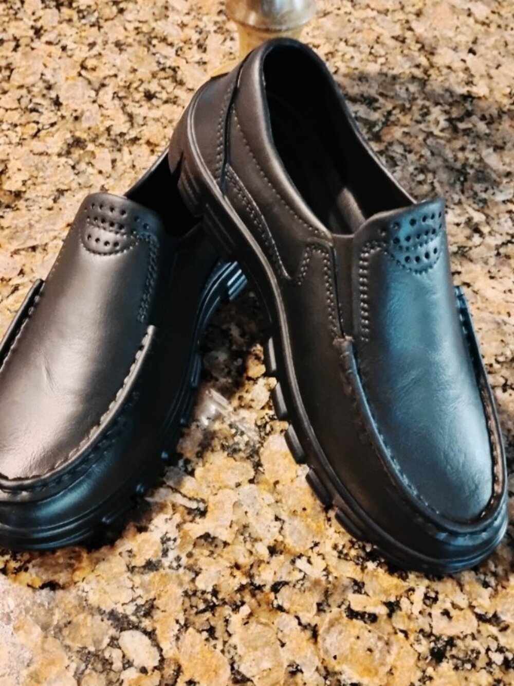 Men's Waterproof EVA Slip-on Shoes Size 44 (US 9.5) - NEW!